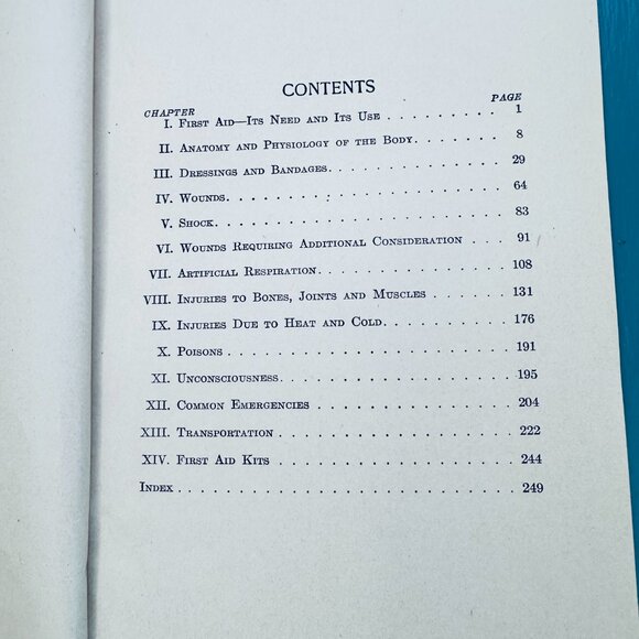 Vintage 1940s American Red Cross "First Aid Textbook" Vintage First Aid Book - Picture 3 of 9